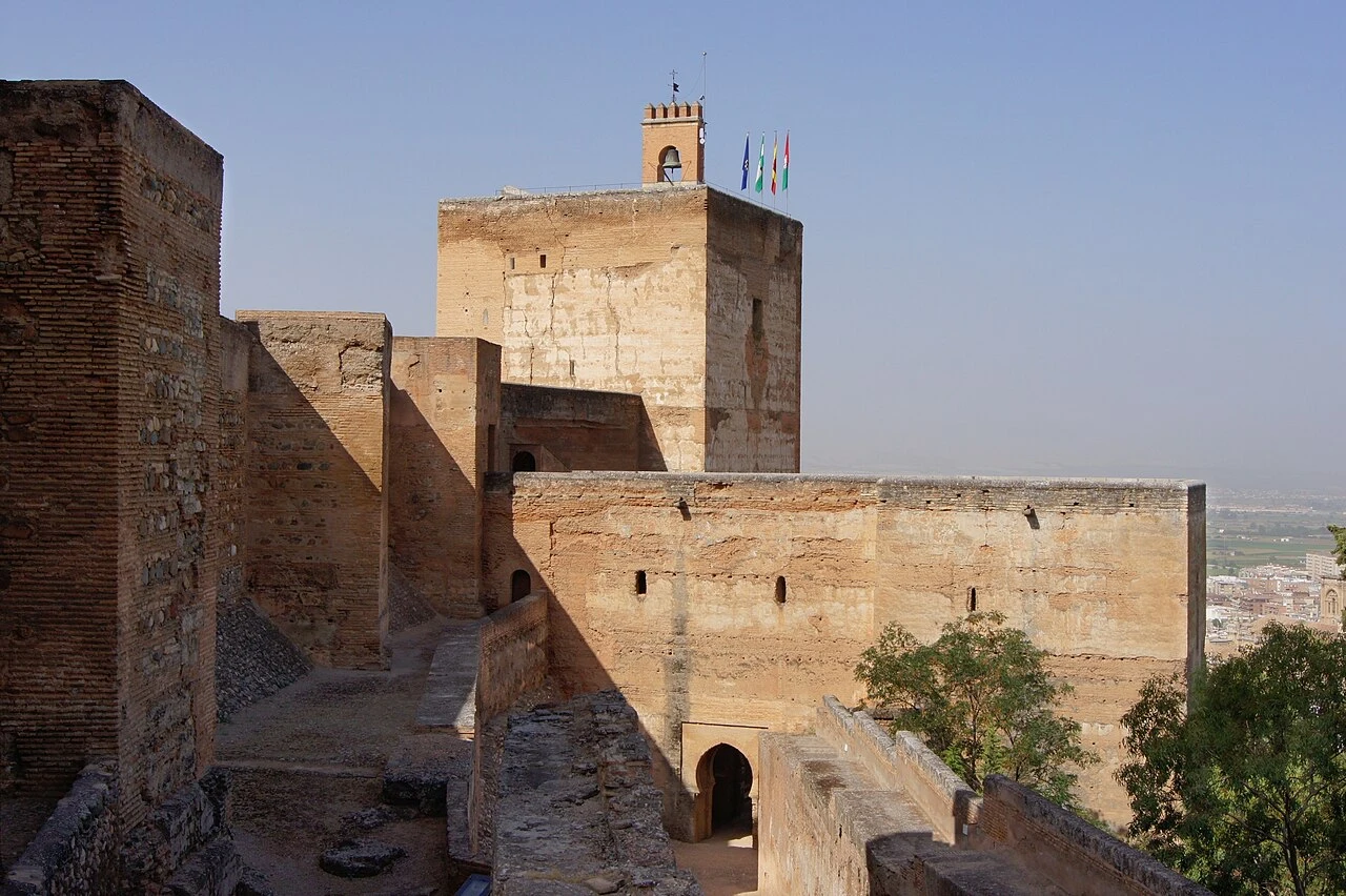 Murallas de la Alcazaba y Torre de la Vela de la Alhambra
